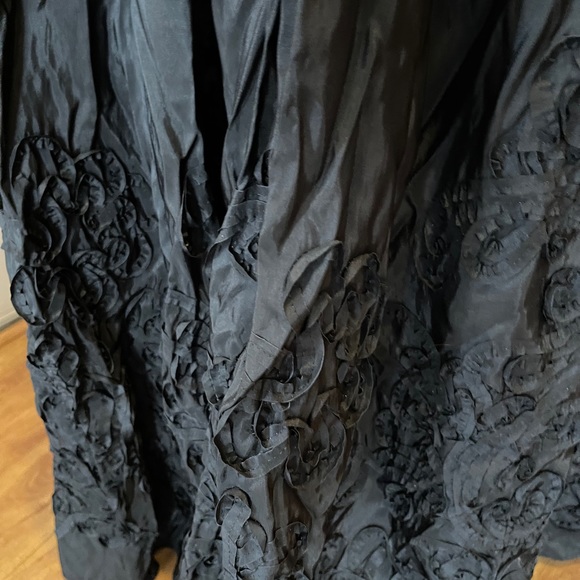 Patra Black V-Neck Soutache Gown Size 16 - Picture 6 of 8